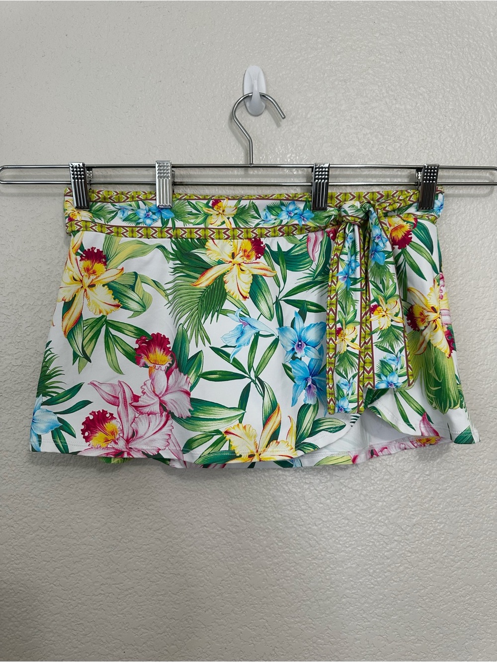 Tommy Bahama Orchid Garden Wrap Skirted Hipster Swim Bottom, Sz Medium